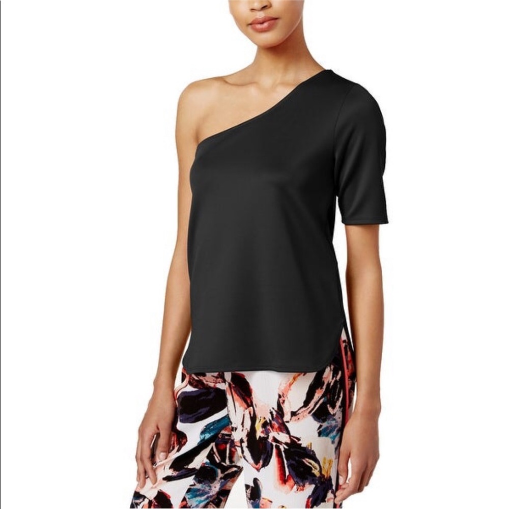 🌴3/$20 NWT Bar lll One Shoulder Scuba Top Deep Bl…